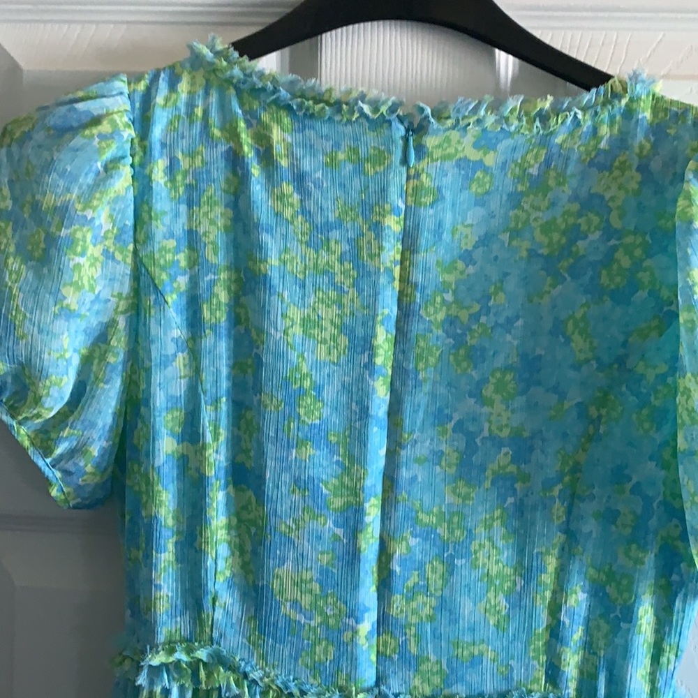 LIKELY Chloe Crinkled Chiffon Midi Dress - Picture 12 of 12